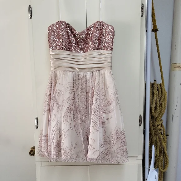 strapless open back dress Rent Asos Edition Volume Sleeve Satin Mini Dress In Hot Pink main image 1